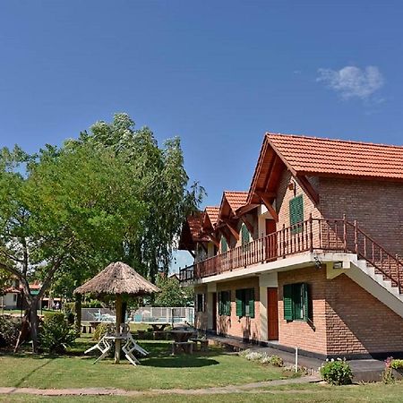 Hotel Nonquen Merlo エクステリア 写真